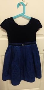 Girls formal dress size 5